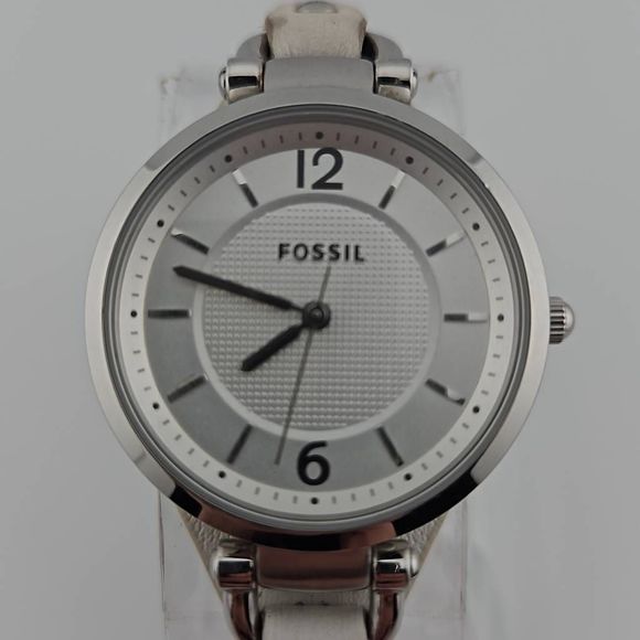 Fossil Georgia White Dial White Leather Ladies Watch New Battery - Picture 2 of 8